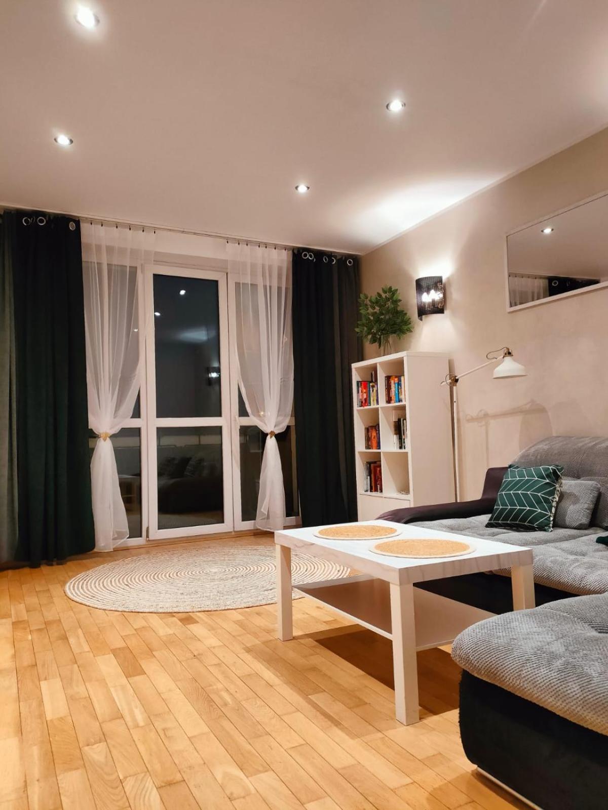 Apartament Przy Operze 比亚韦斯托克 外观 照片